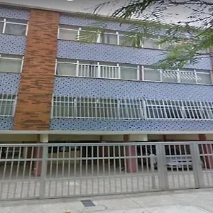 apartamento-a-300-metros-da-praia-do-forte.cabofriohotels.org/